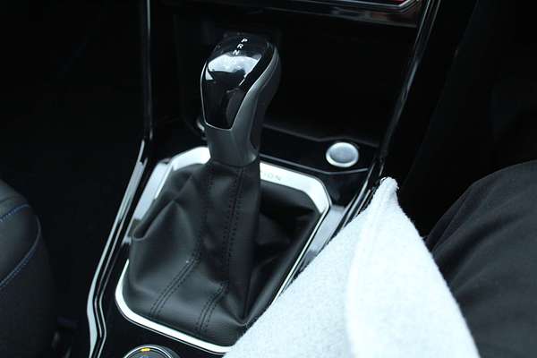 2025 Volkswagen T-Roc R D11