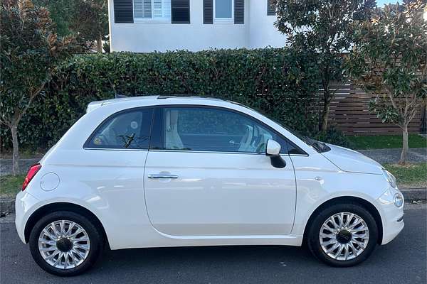 2017 Fiat 500 Lounge Series 4