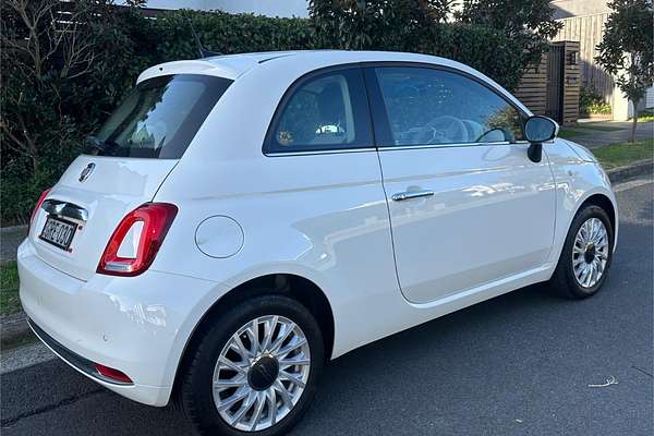 2017 Fiat 500 Lounge Series 4