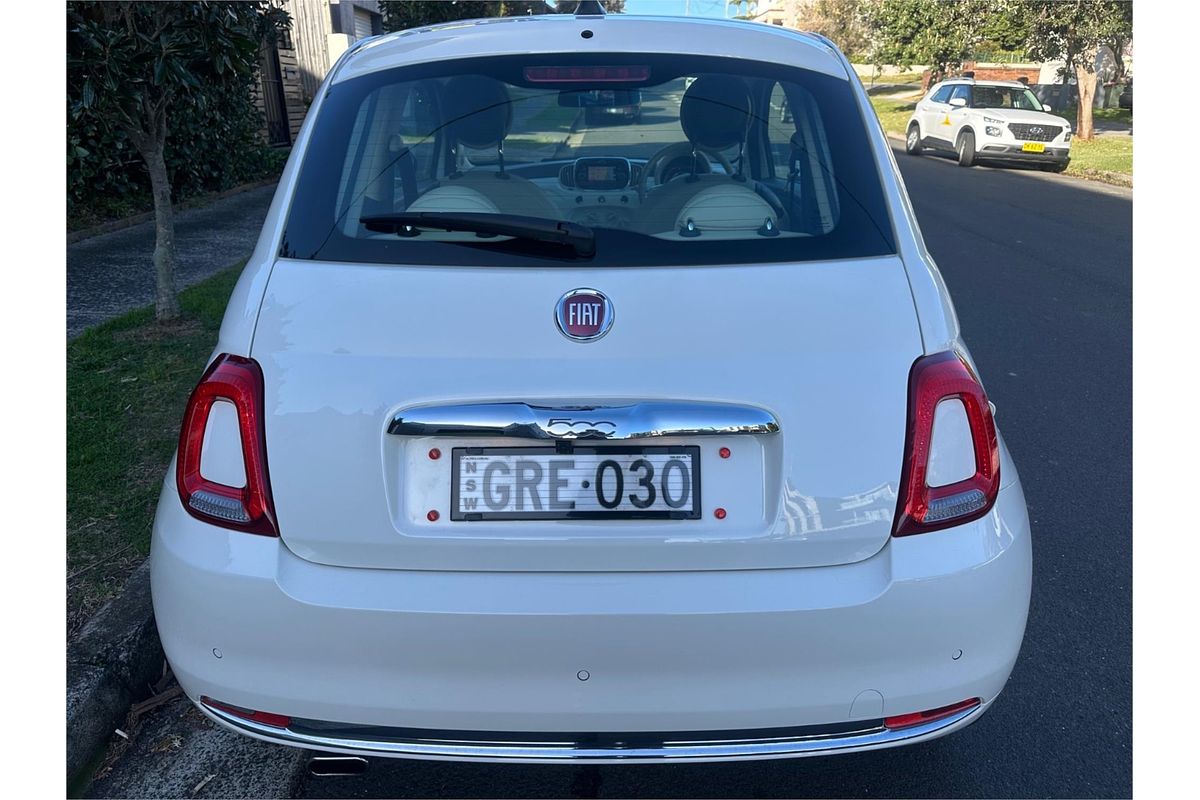 2017 Fiat 500 Lounge Series 4