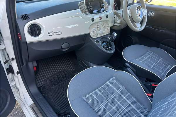2017 Fiat 500 Lounge Series 4