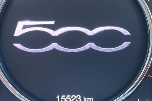 2017 Fiat 500 Lounge Series 4