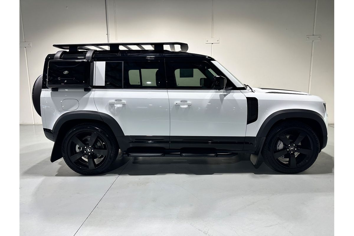 2025 Land Rover Defender 110 D350 X-Dynamic SE L663