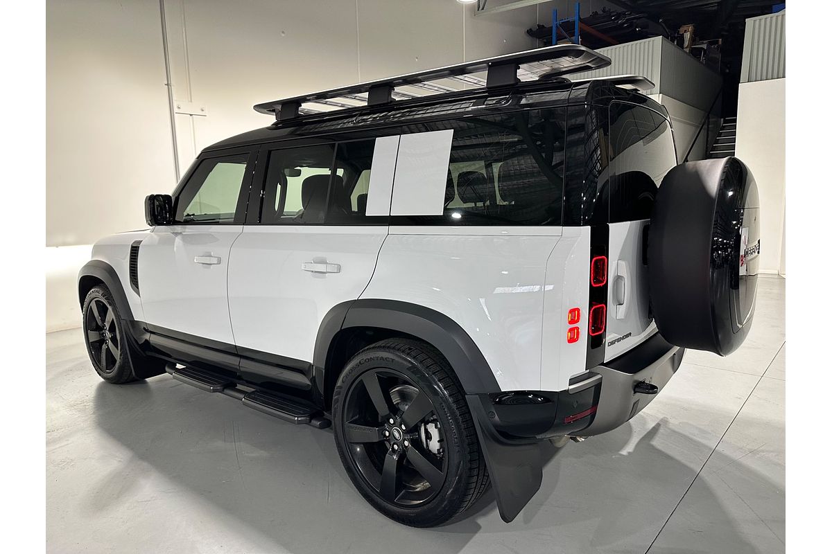 2025 Land Rover Defender 110 D350 X-Dynamic SE L663
