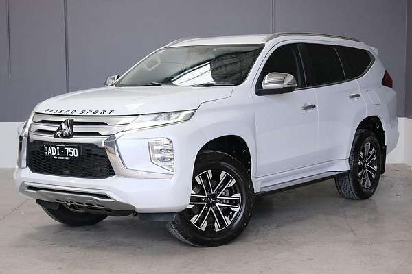 2022 Mitsubishi Pajero Sport GLS QF