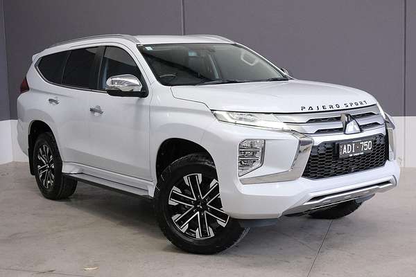 2022 Mitsubishi Pajero Sport GLS QF