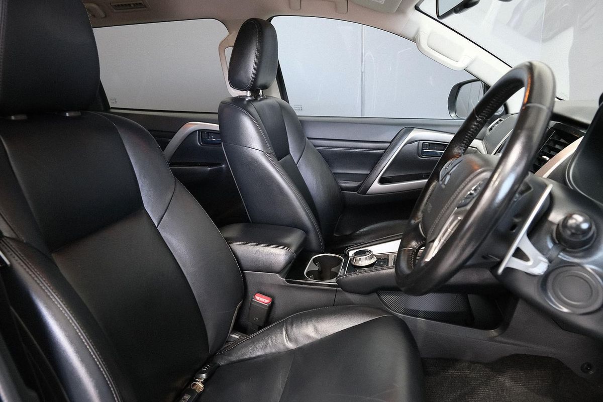 2022 Mitsubishi Pajero Sport GLS QF