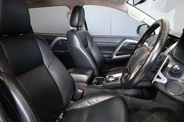 2022 Mitsubishi Pajero Sport GLS QF
