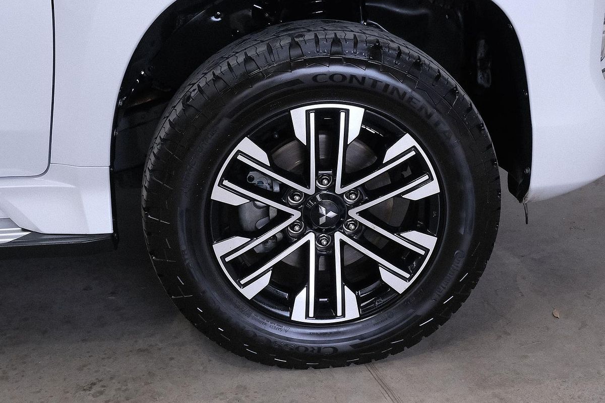 2022 Mitsubishi Pajero Sport GLS QF