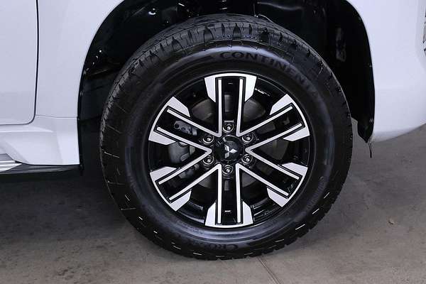 2022 Mitsubishi Pajero Sport GLS QF