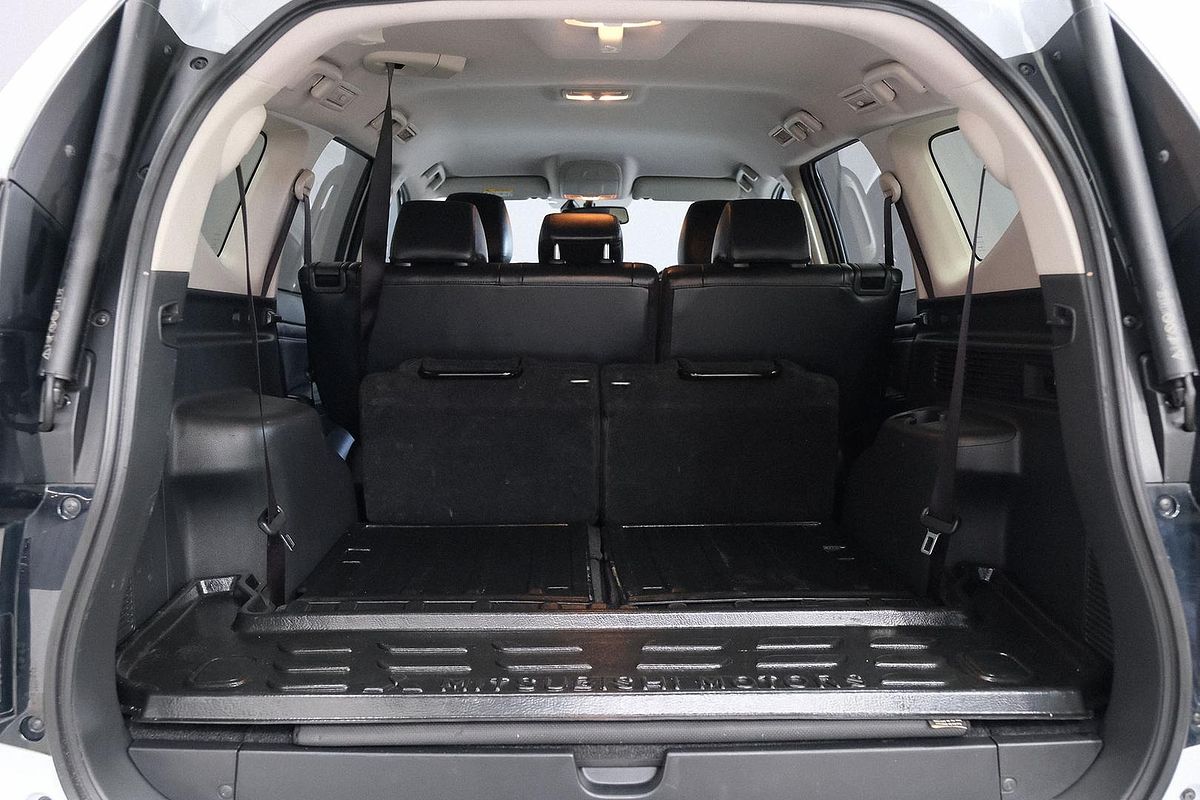 2022 Mitsubishi Pajero Sport GLS QF