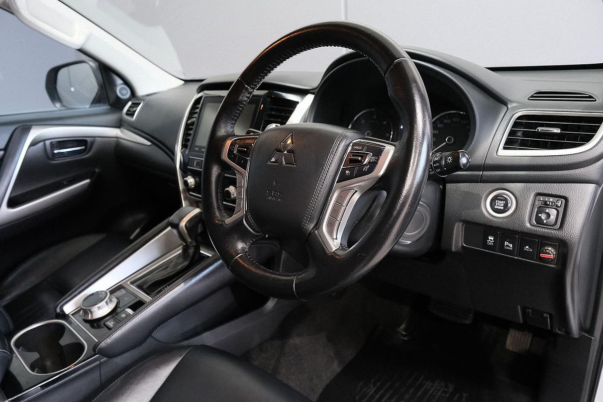 2022 Mitsubishi Pajero Sport GLS QF