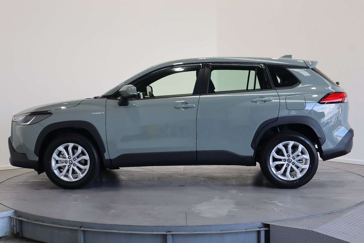 2023 Toyota Corolla Cross GX MXGH10R