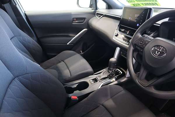 2023 Toyota Corolla Cross GX MXGH10R