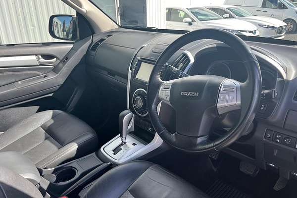 2017 Isuzu MU-X LS-T