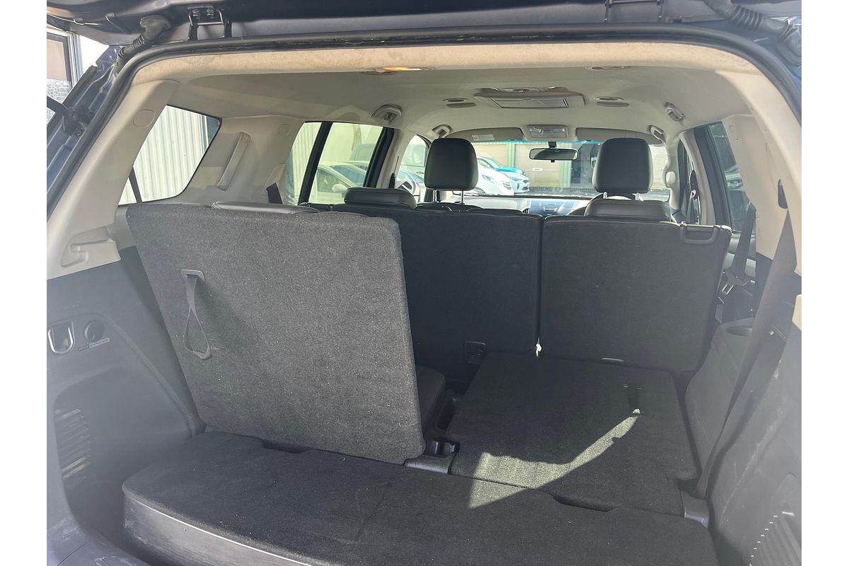 2017 Isuzu MU-X LS-T