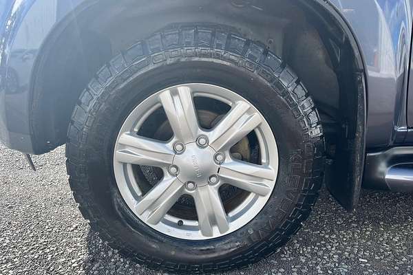2017 Isuzu MU-X LS-T