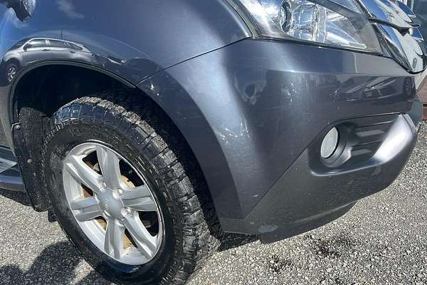 2017 Isuzu MU-X LS-T