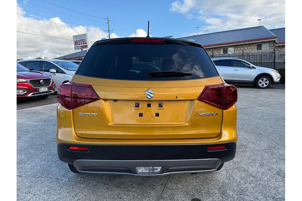 2023 Suzuki Vitara Turbo Shadow LY Series II