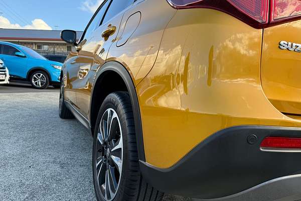 2023 Suzuki Vitara Turbo Shadow LY Series II