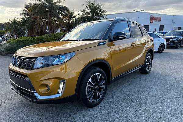 2023 Suzuki Vitara Turbo Shadow LY Series II