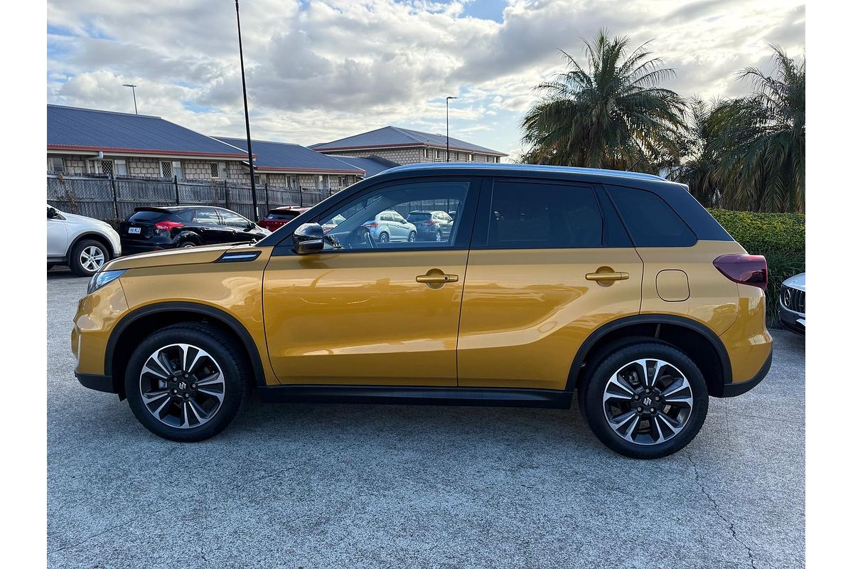 2023 Suzuki Vitara Turbo Shadow LY Series II