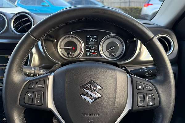 2023 Suzuki Vitara Turbo Shadow LY Series II