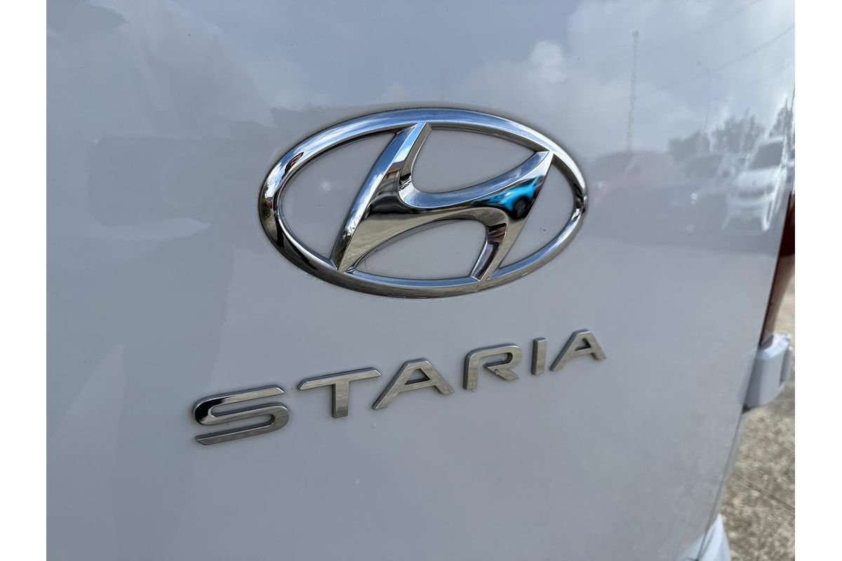 2022 Hyundai STARIA US4.V1
