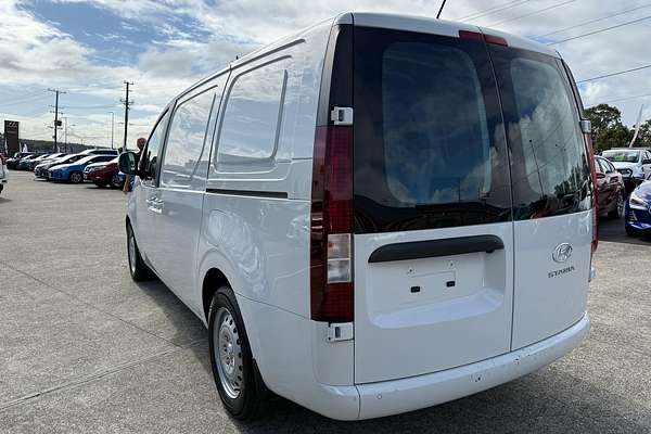 2022 Hyundai STARIA US4.V1