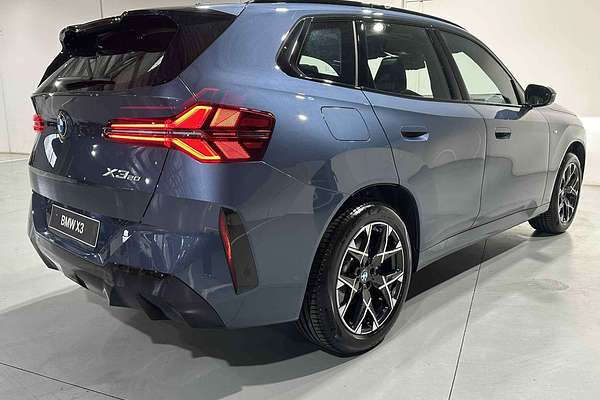 2025 BMW X3 20 xDrive G45
