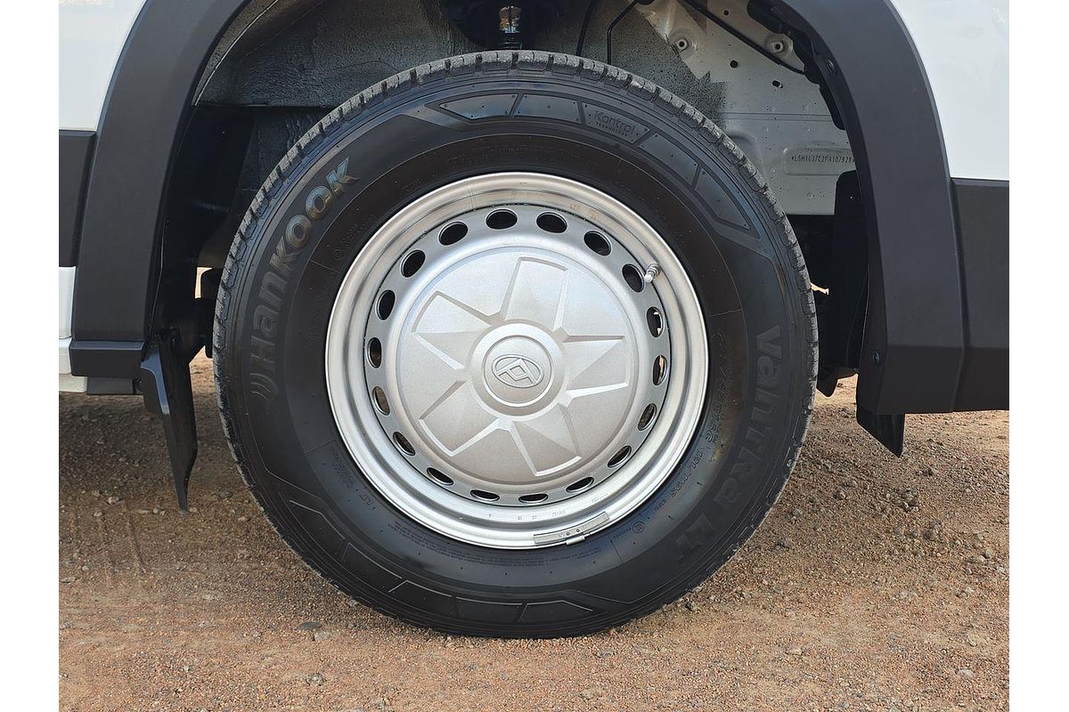 2023 LDV Deliver 9 LWB
