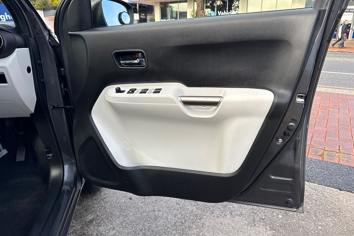 2017 Suzuki Ignis GL MF