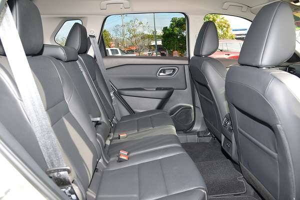 2024 Nissan X-TRAIL ST-L T33