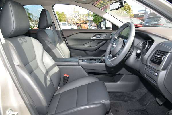 2024 Nissan X-TRAIL ST-L T33