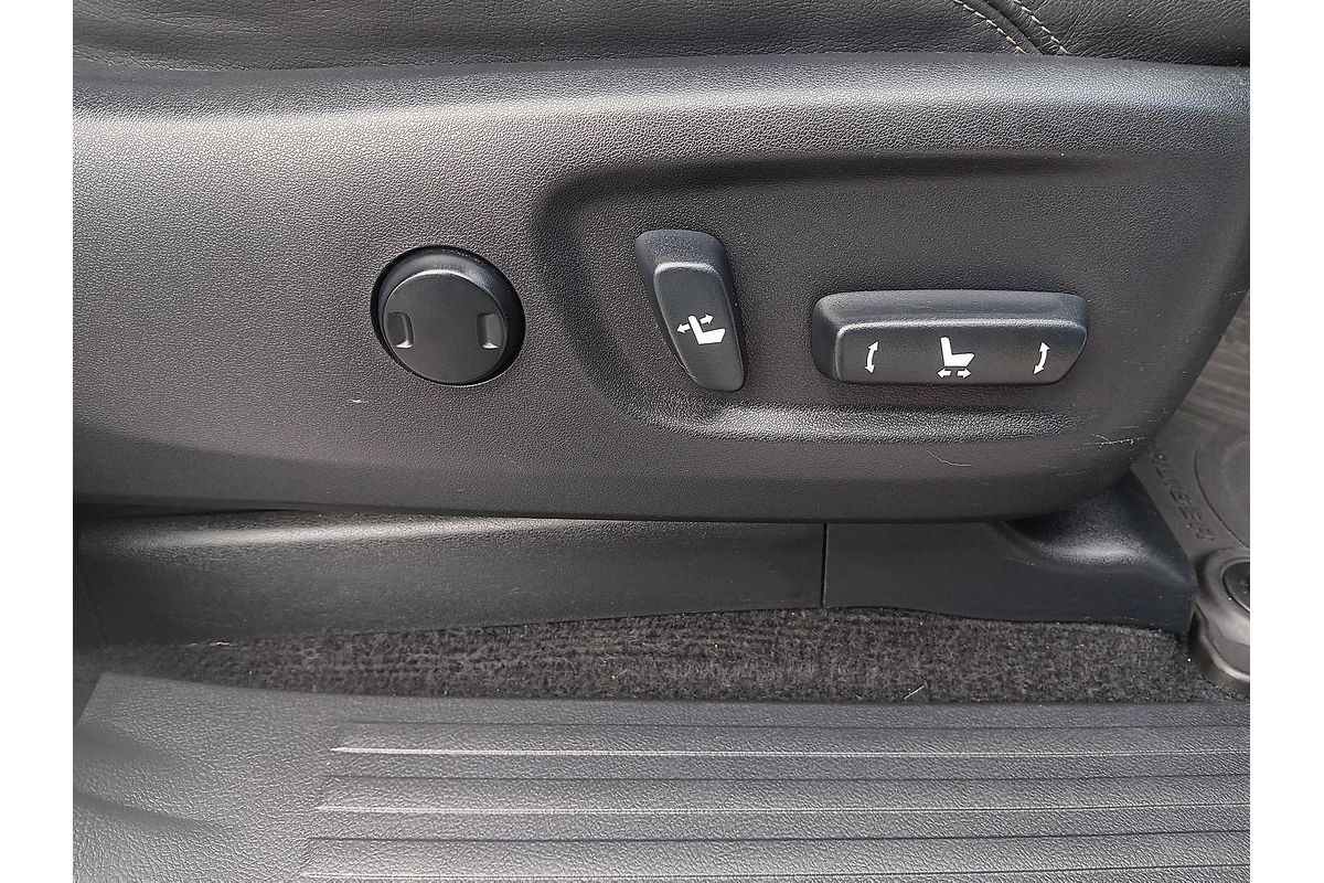 2016 Toyota Landcruiser Prado VX GDJ150R