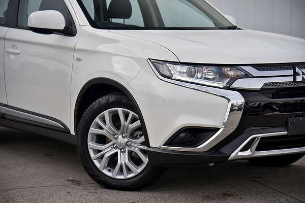 2021 Mitsubishi Outlander ES ZL