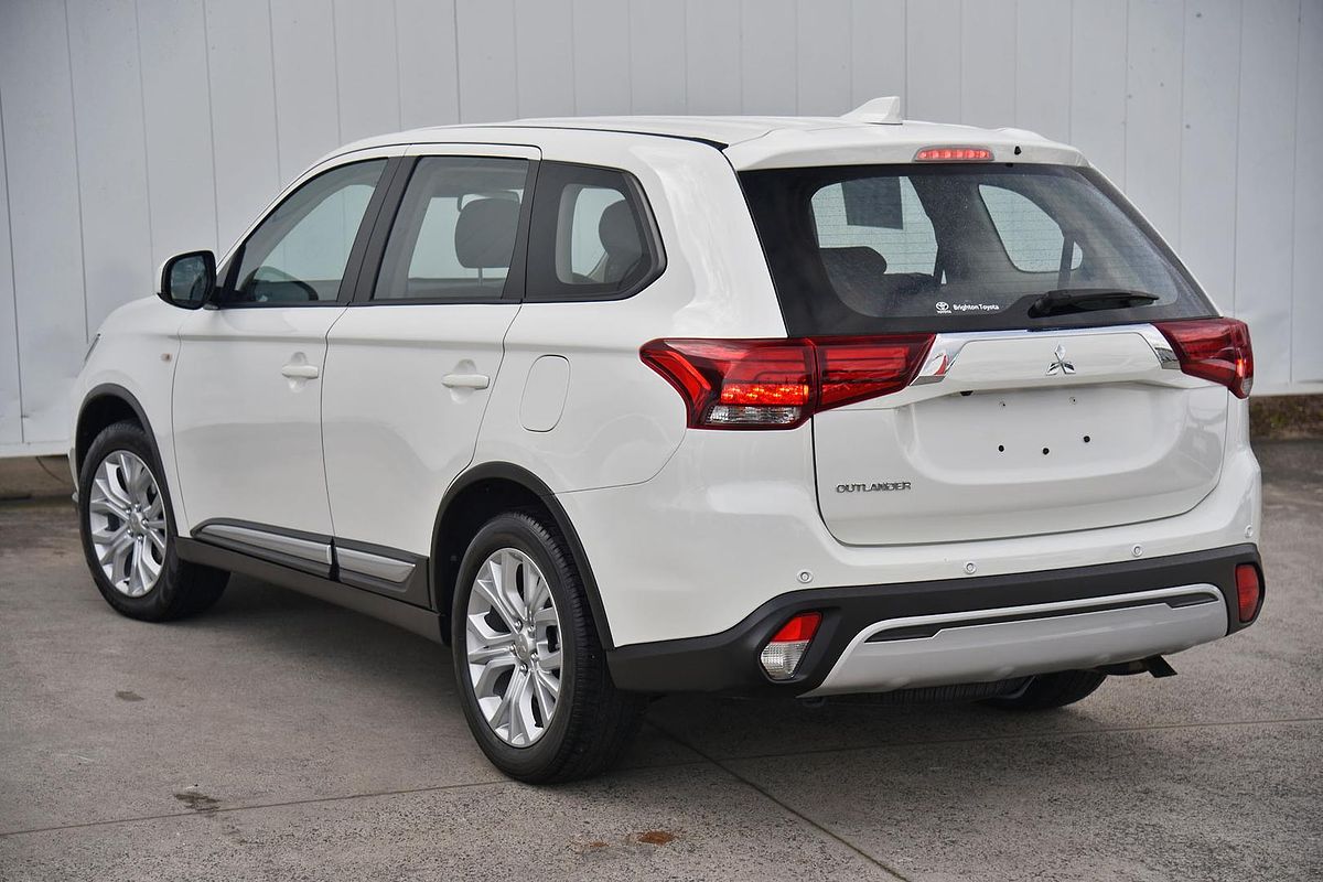 2021 Mitsubishi Outlander ES ZL