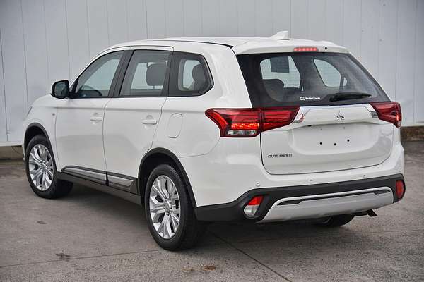 2021 Mitsubishi Outlander ES ZL