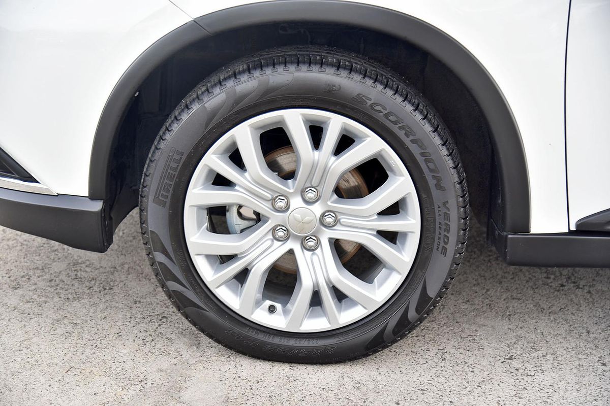 2021 Mitsubishi Outlander ES ZL