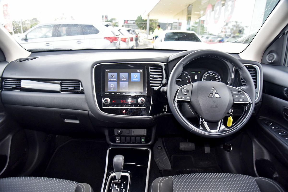2021 Mitsubishi Outlander ES ZL