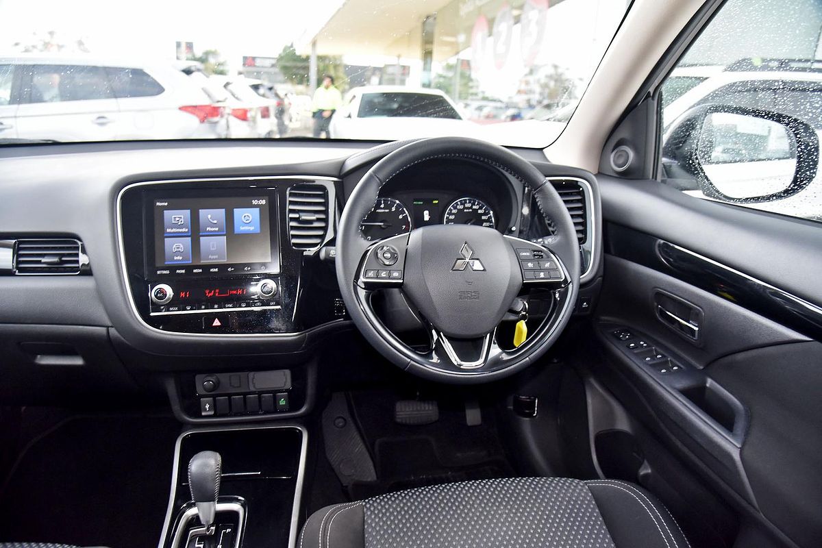 2021 Mitsubishi Outlander ES ZL