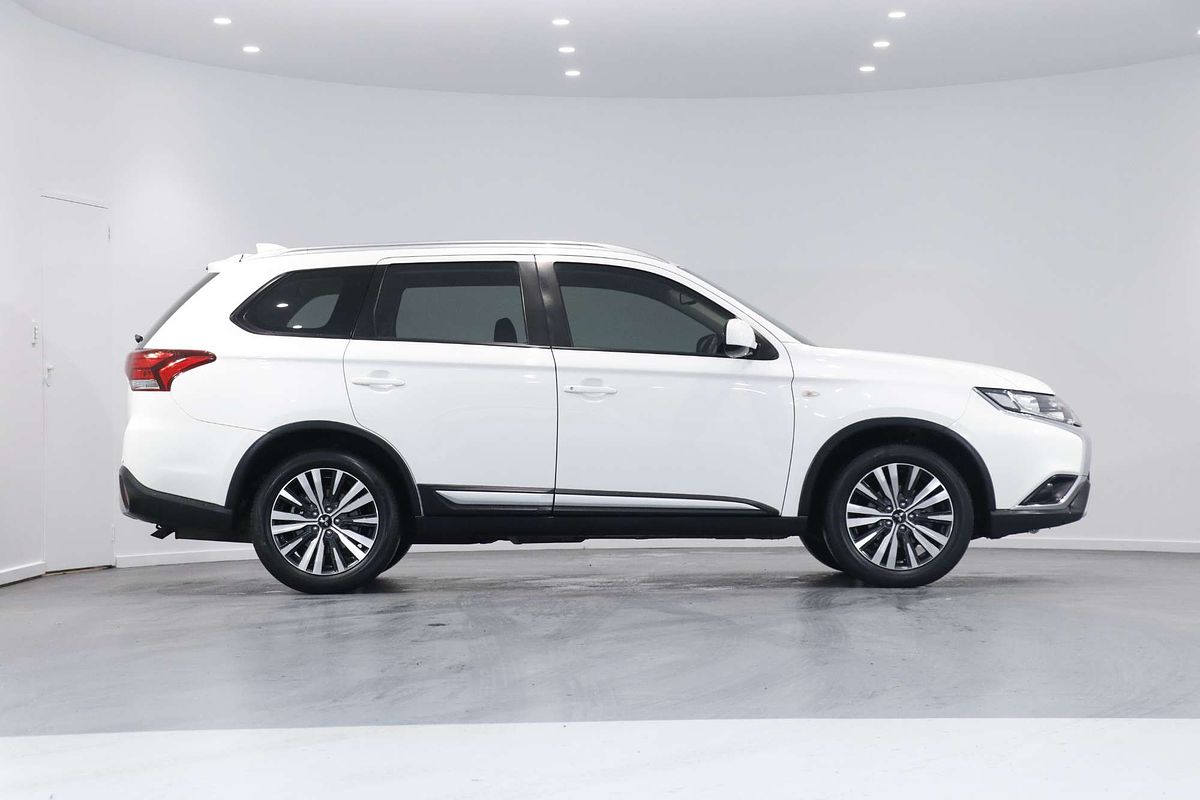 2019 Mitsubishi Outlander ES ADAS ZL
