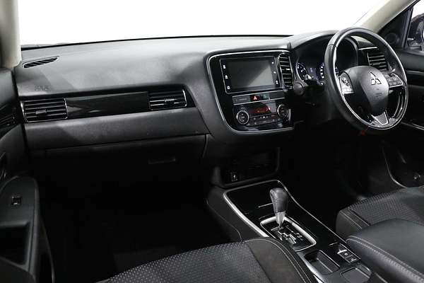 2019 Mitsubishi Outlander ES ADAS ZL