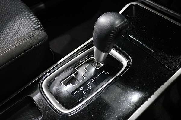 2019 Mitsubishi Outlander ES ADAS ZL