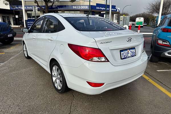 2019 Hyundai Accent Sport RB6
