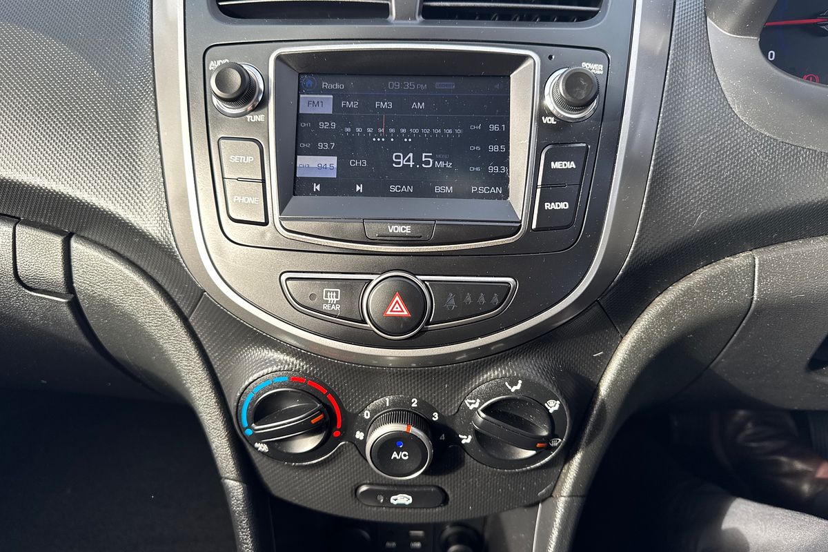 2019 Hyundai Accent Sport RB6