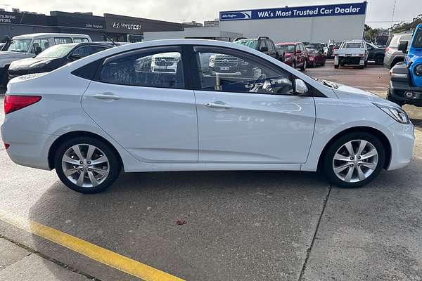 2019 Hyundai Accent Sport RB6