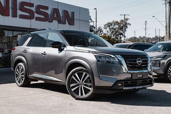 2024 Nissan Pathfinder Ti-L R53