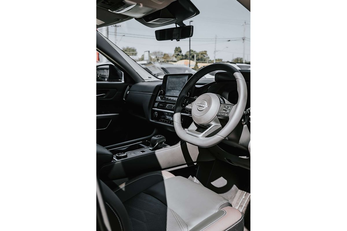 2024 Nissan Pathfinder Ti-L R53