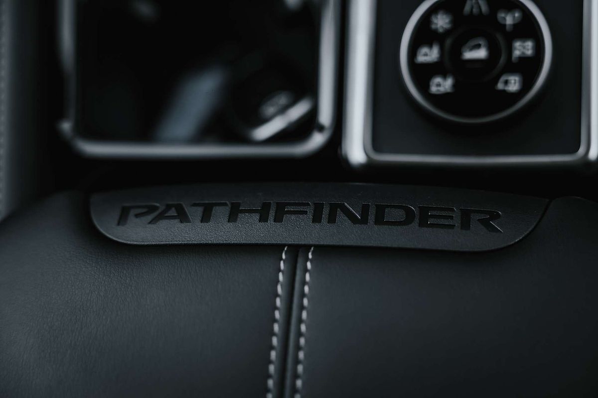 2024 Nissan Pathfinder Ti-L R53